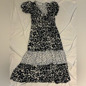 Love, Whit Patterned Maxi Dress - M